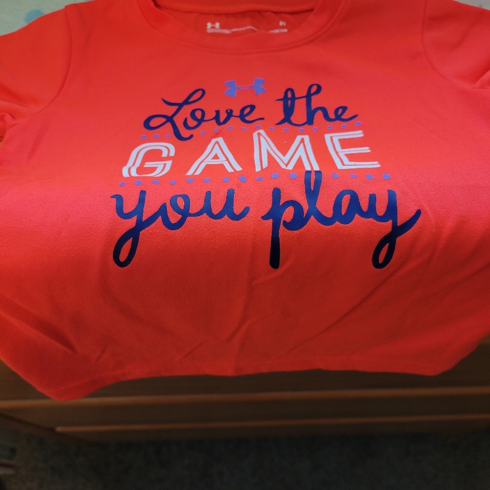 Girls Under Armour Shirt